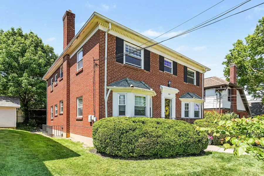 909 Ellison Avenue, Cincinnati, OH 45226 - #3