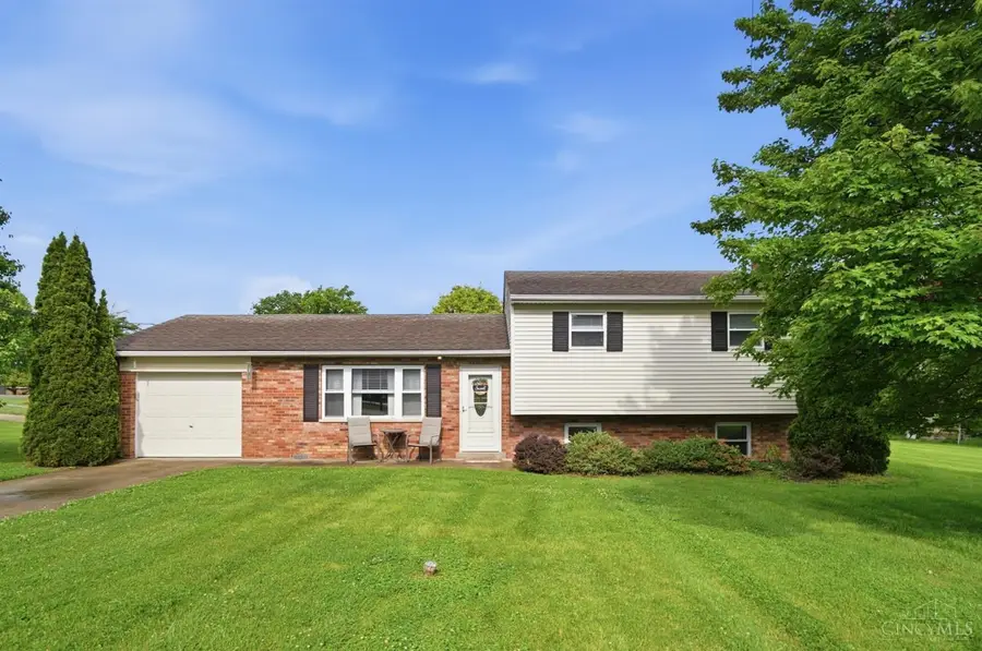 9537 Crestfield Drive, West Chester, OH 45069 - #3