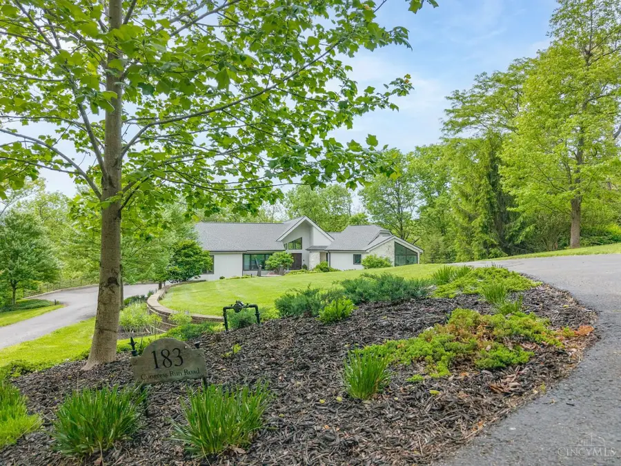 183 Congress Run Road, Wyoming, OH 45215 - #3