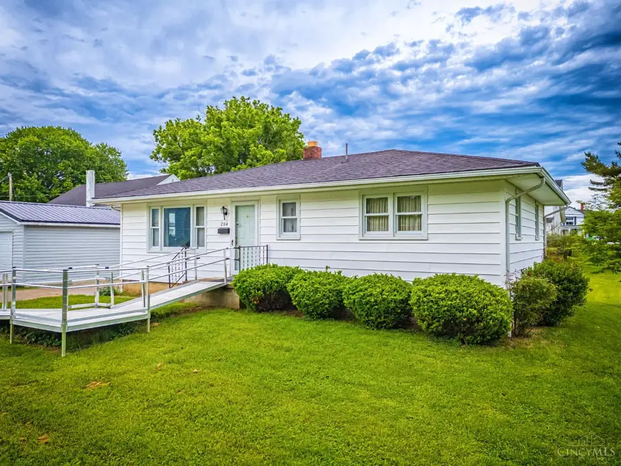 204 E Ninth Street, Manchester, OH 45144 - #2