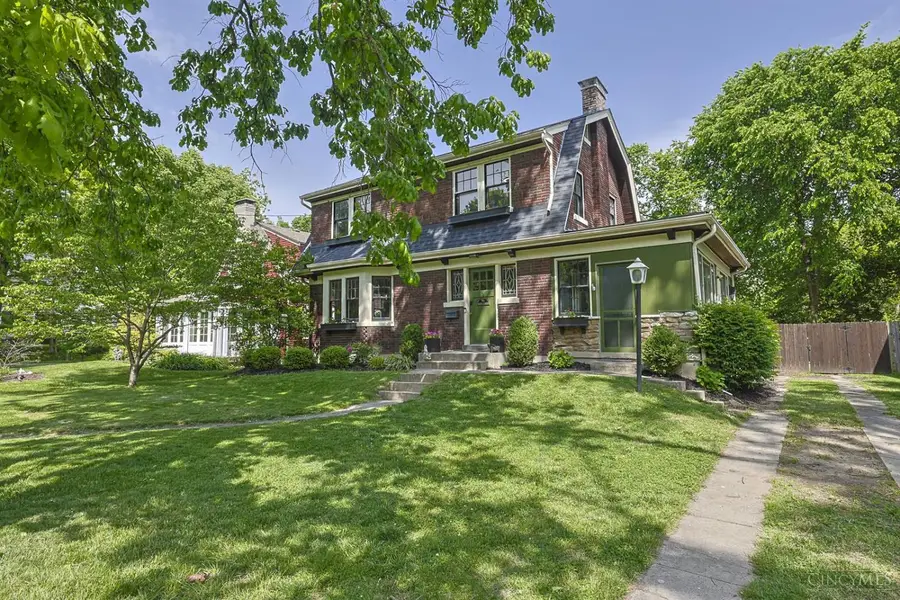 96 Burns Avenue, Wyoming, OH 45215 - #2