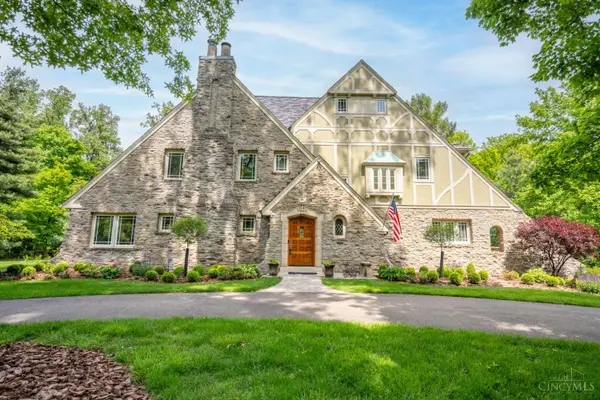 6 Forest Hill Drive, Cincinnati, OH 45208