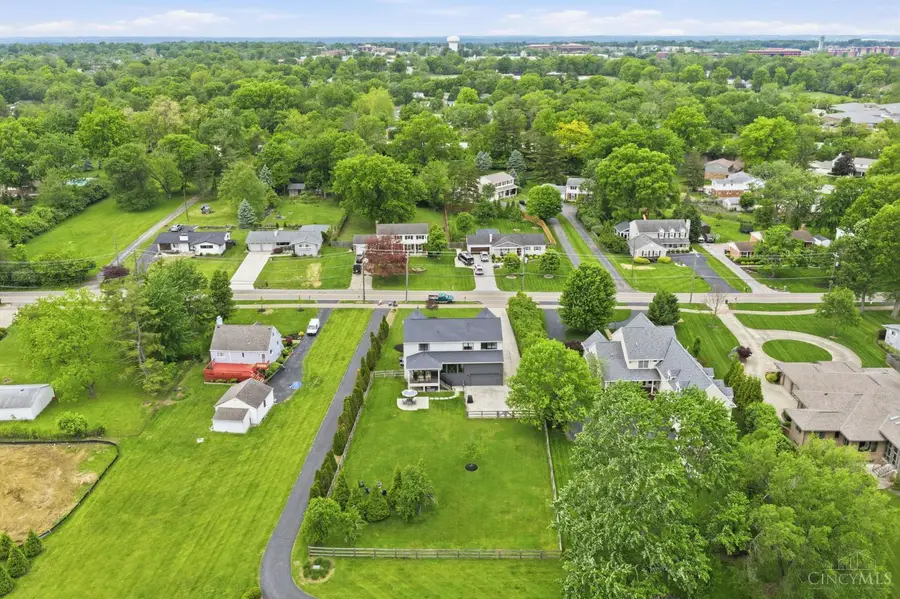 9932 Zig Zag Road, Montgomery, OH 45242 - #2