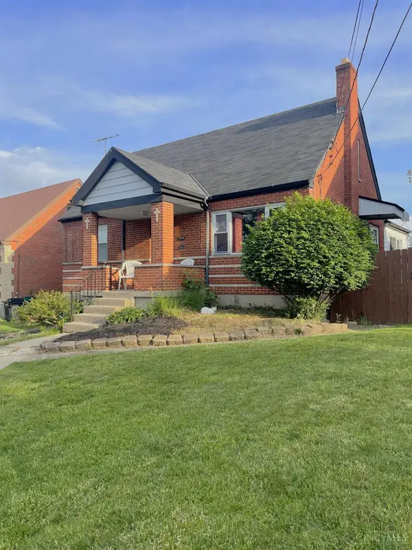 1772 Tuxworth Avenue, Cincinnati, OH 45238