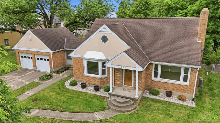 295 Campbell Drive, Hamilton, OH 45011 - #3