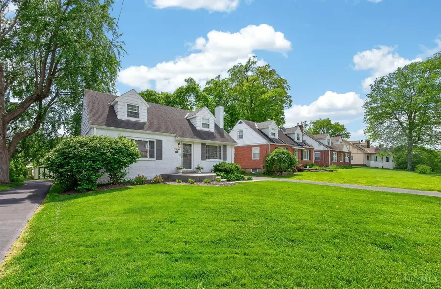 7909 Locust Lane, Madeira, OH 45243 - #3