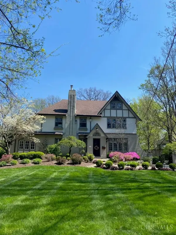148 Burns Avenue, Wyoming, OH 45215