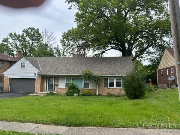 2656 Cedarbrook Drive, Golf Manor, OH 45237