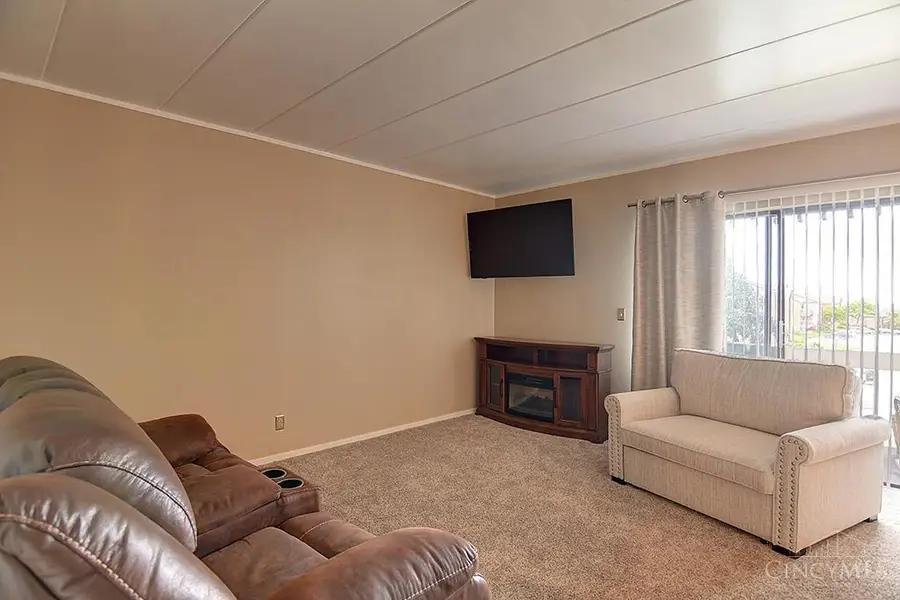 1122 Eagle Feather Circle #D, West Carrollton, OH 45449 - #3