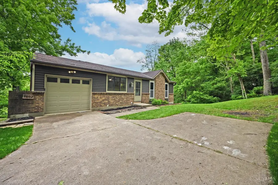 2602 Hunt Road, Reading, OH 45236 - #2