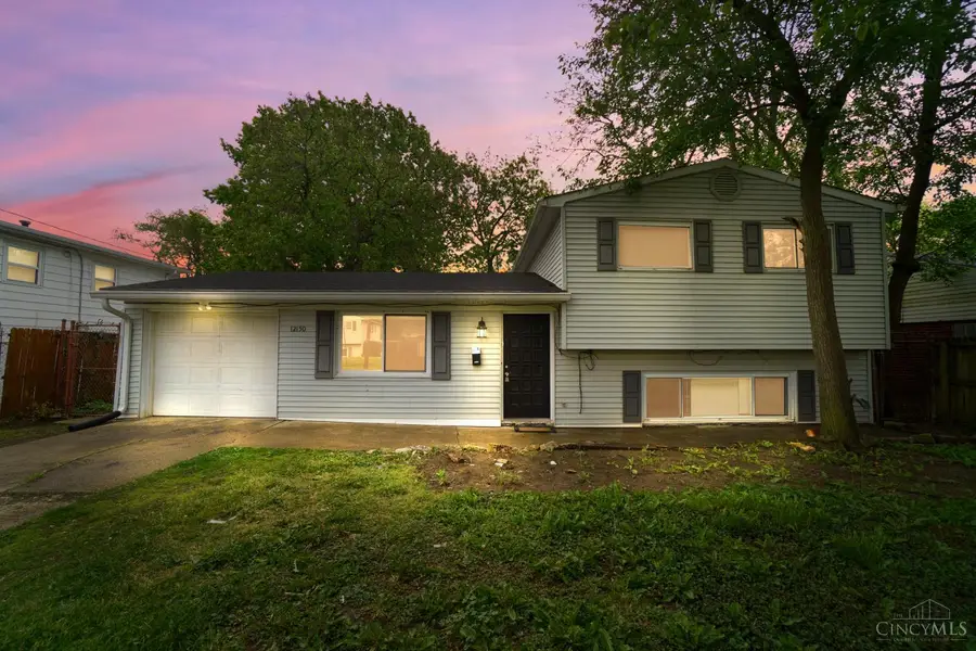 12150 Marwood Lane, Springdale, OH 45246 - #2