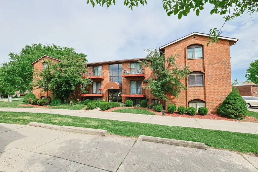 5476 Camelot Drive #39, Fairfield, OH 45014 - #2