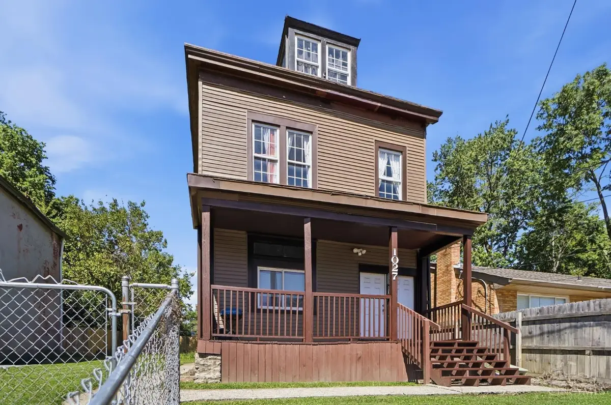 1027 Winfield, Cincinnati, OH 45205 - #1