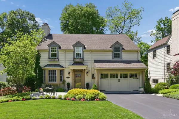 1211 Herschel Woods Lane, Cincinnati, OH 45208