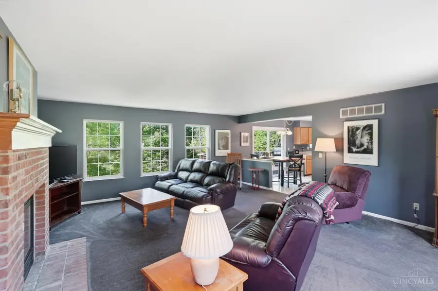 6825 Wesselman Road, Cincinnati, OH 45248 - #3