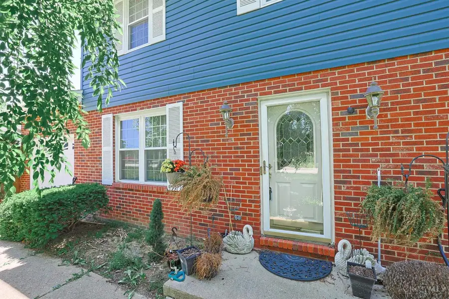 513 N Columbus Avenue, Blanchester, OH 45107 - #3
