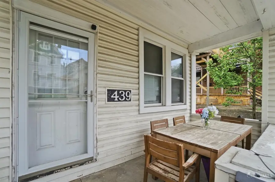 439 Warner Street, Cincinnati, OH 45219 - #3