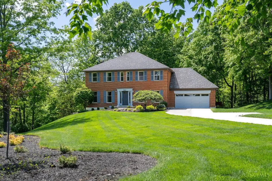 8883 Appleseed Drive, Symmes Township, OH 45249 - #2