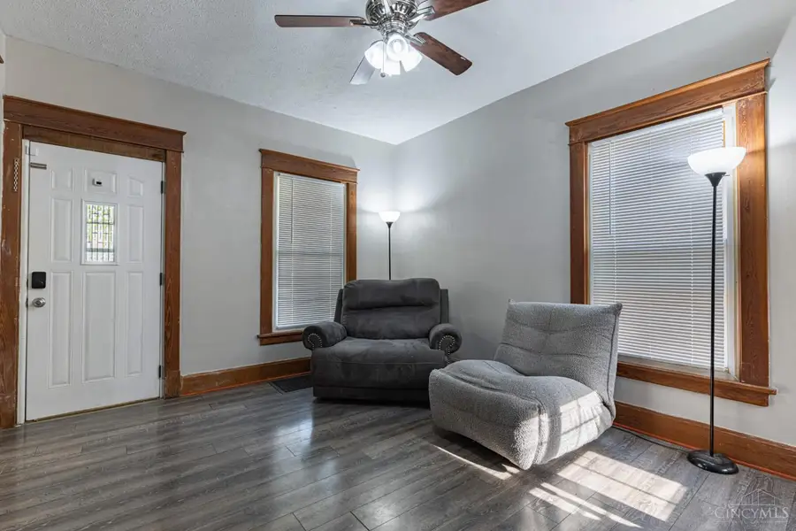 215 Monroe Street, Middletown, OH 45042 - #3