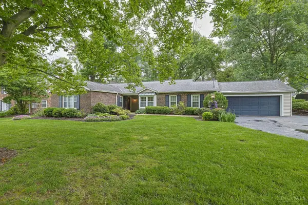 8853 Hollyhock Drive, Cincinnati, OH 45231