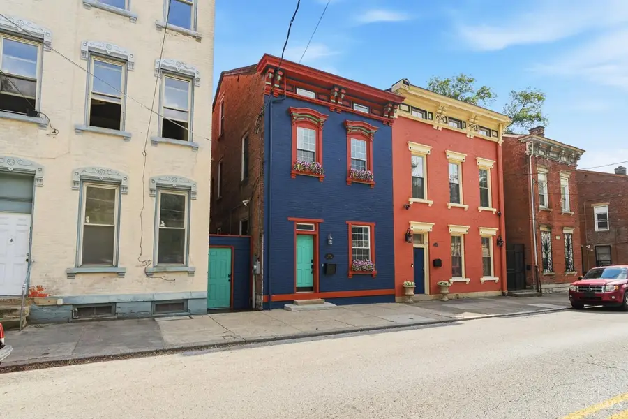 505 W Mcmicken Avenue, Cincinnati, OH 45214 - #2