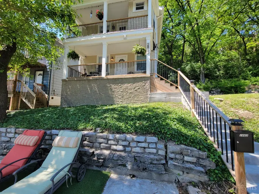 2863 Marshall Avenue, Cincinnati, OH 45225 - #2