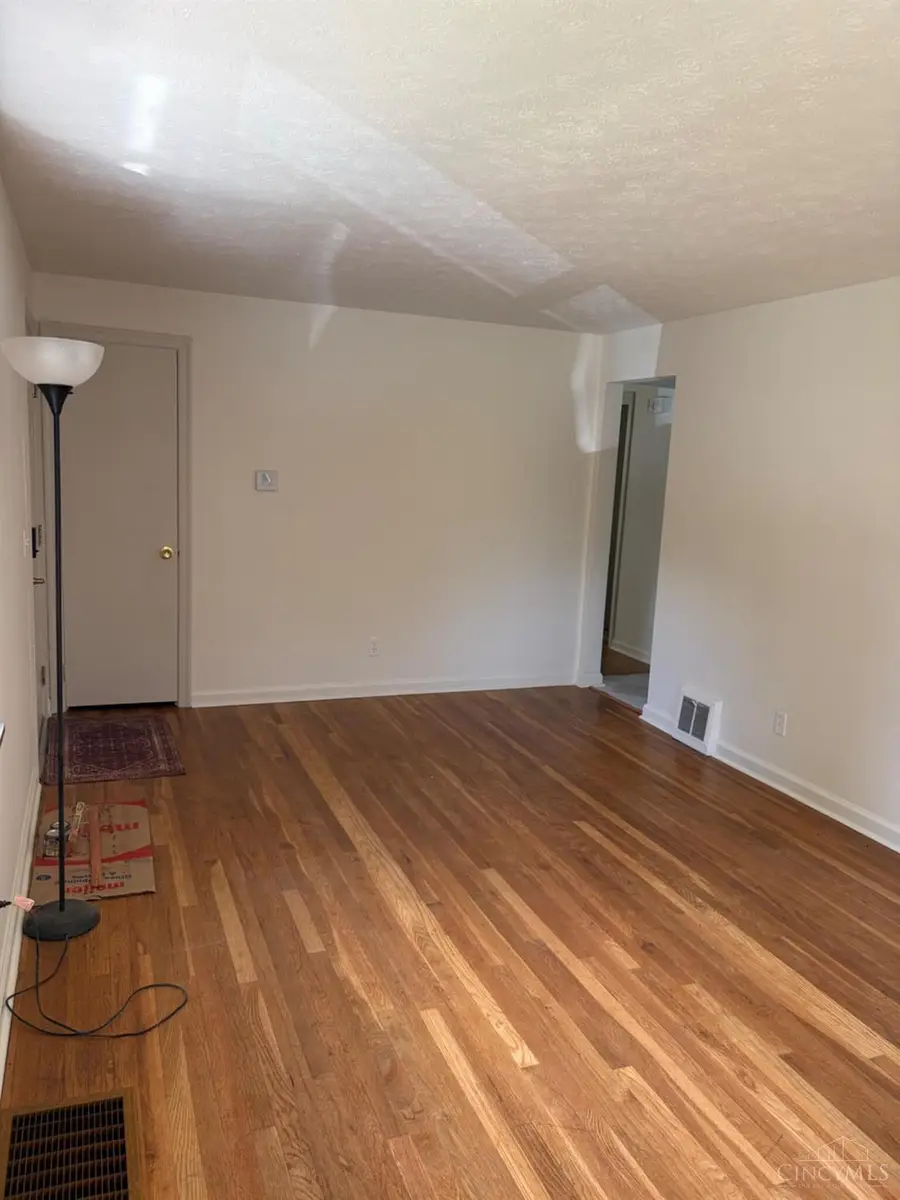 6926 Kleindale Avenue, Cincinnati, OH 45231 - #2