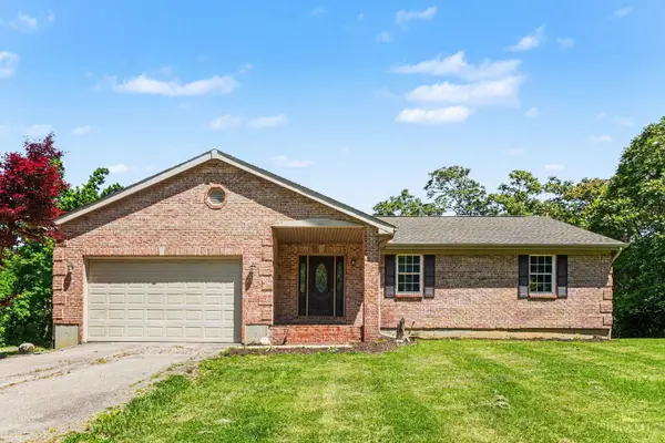 305 Eagle Knoll Drive, Washington Twp, OH 45153