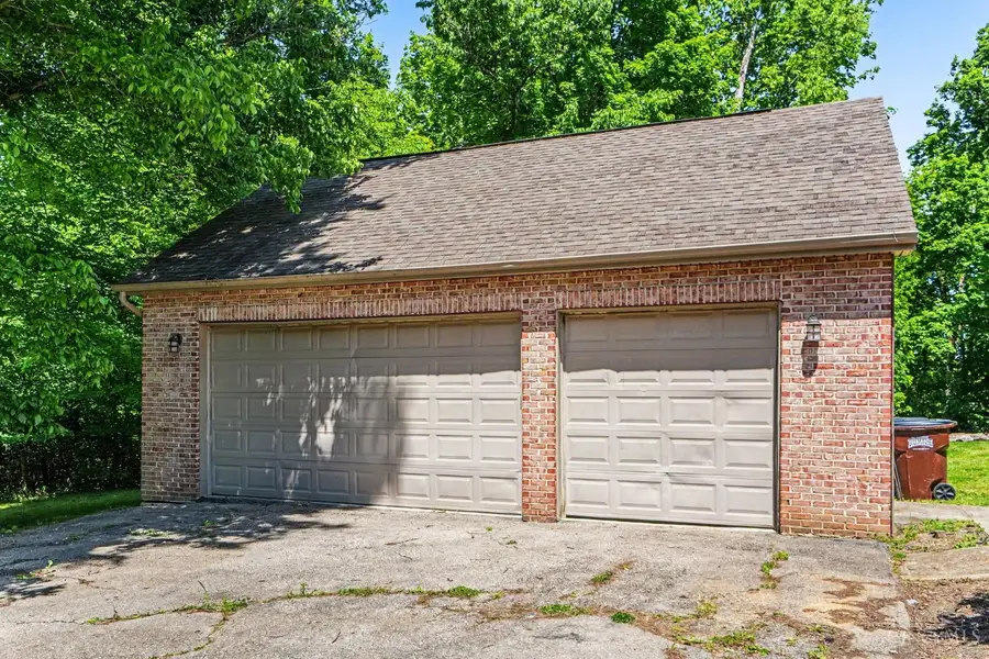 305 Eagle Knoll Drive, Washington, OH 45153 - #2