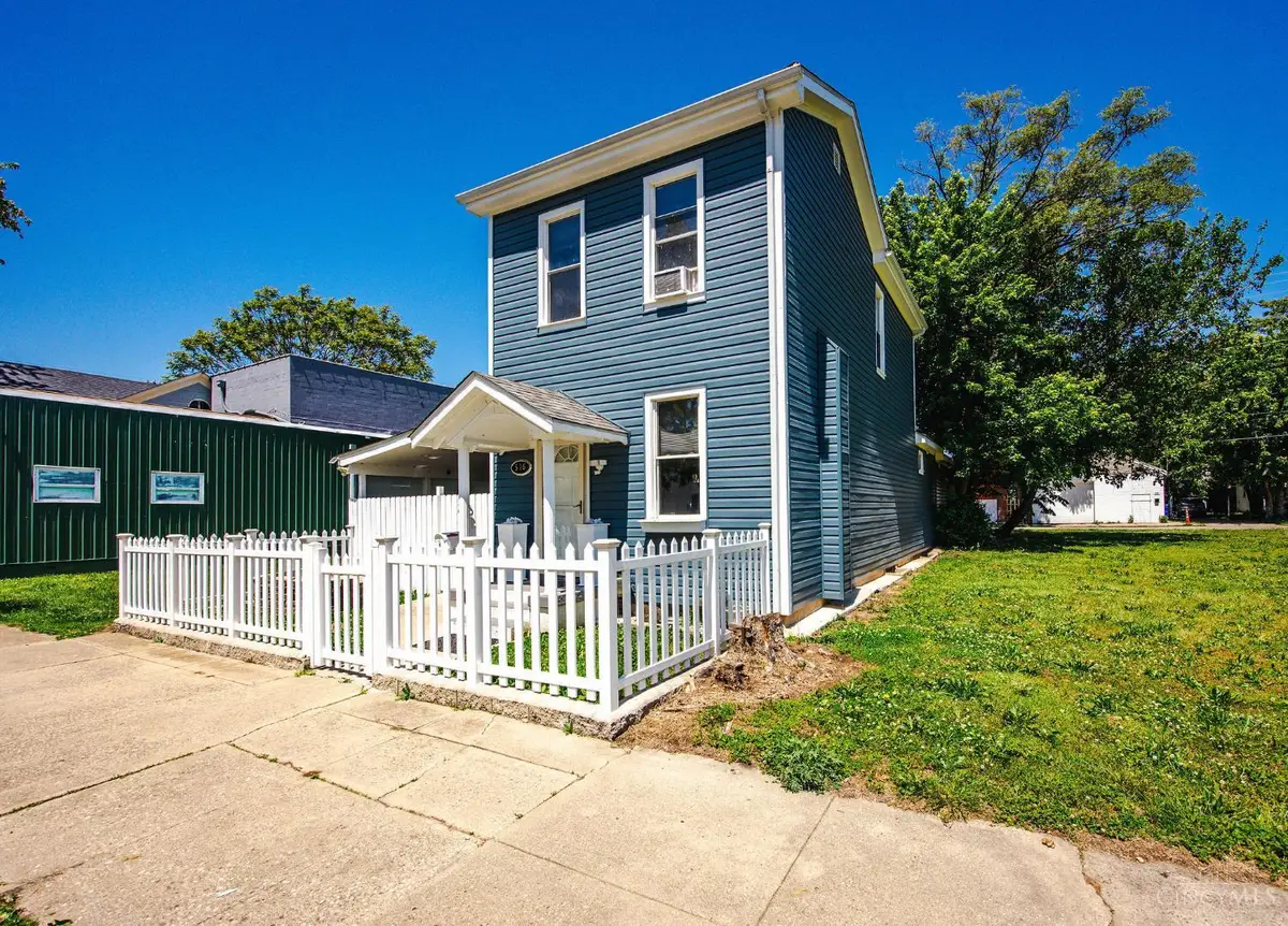 516 Ludlow Street, Hamilton, OH 45011 - #1