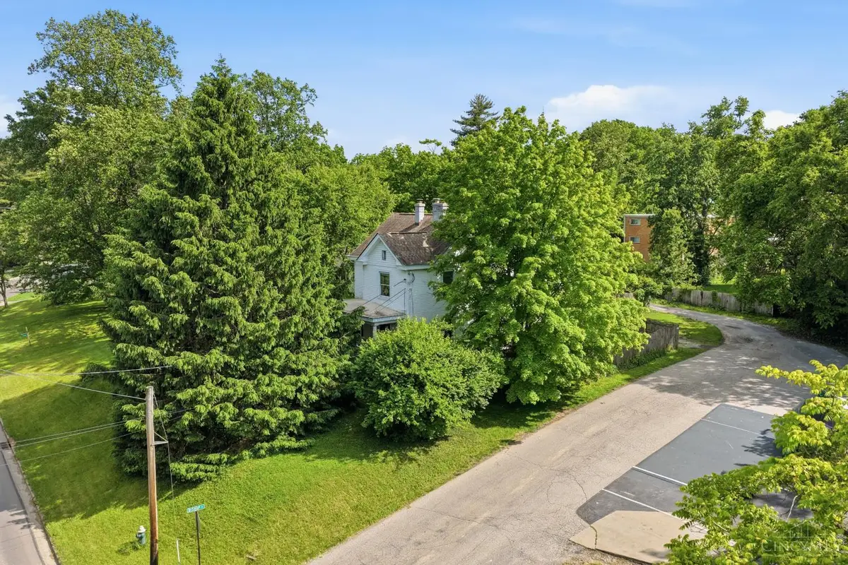 250 E Broadway Street, Loveland, OH 45140 - #1