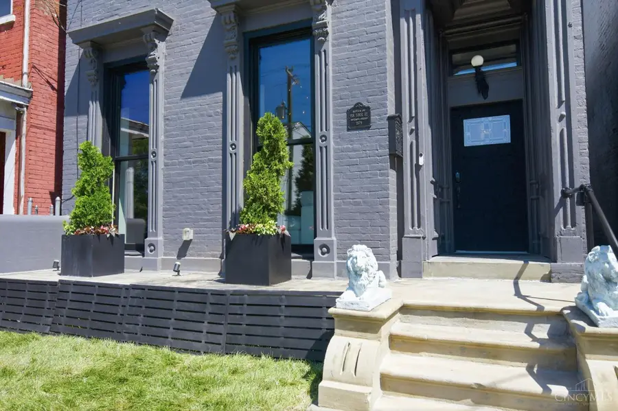 918 York Street, Cincinnati, OH 45214 - #2