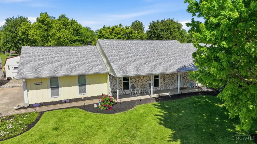 6033 Brofield Drive, Hamilton, OH 45011 - #2
