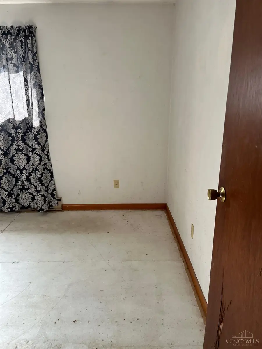 204 Mckinley Drive, Camden, OH 45311 - #2