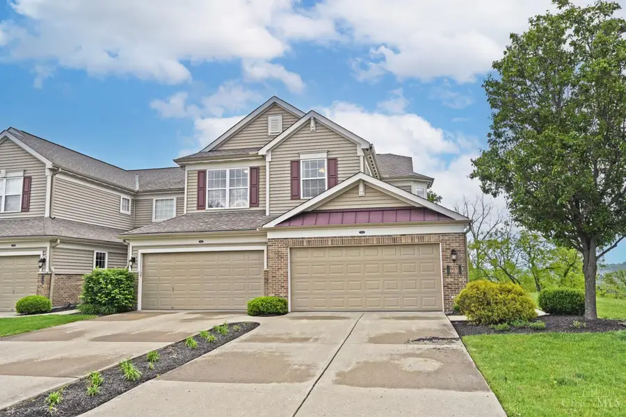 7302 Bridge Point Drive, Cincinnati, OH 45248 - #2