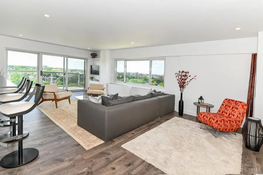 2200 Victory Parkway #2307, Cincinnati, OH 45206 - #3