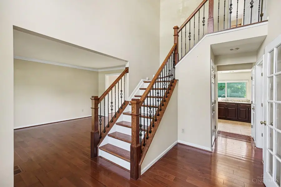611 Shadowlawn Lane, Miami, OH 45140 - #2