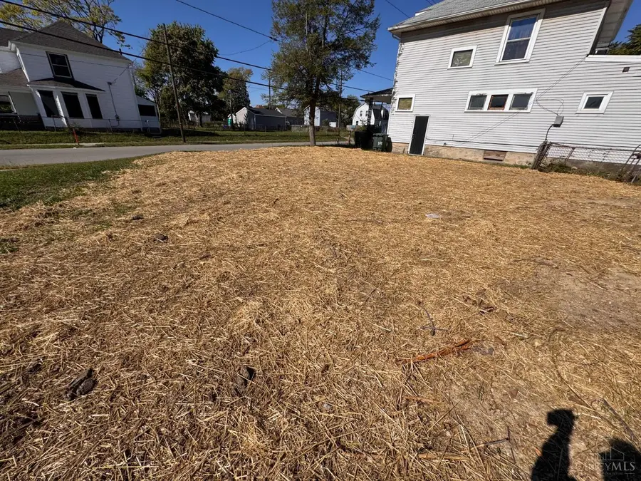 526 Campbell Street, Dayton, OH 45417 - #3