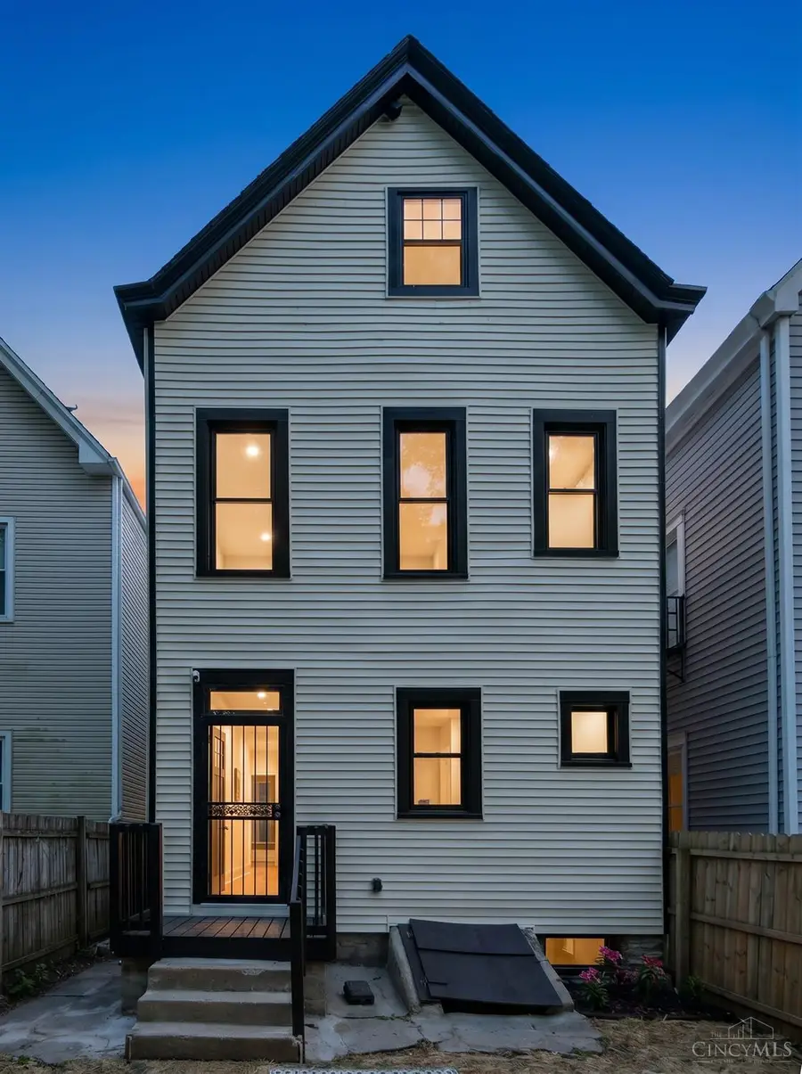 3014 Hackberry Street, Cincinnati, OH 45206 - #2