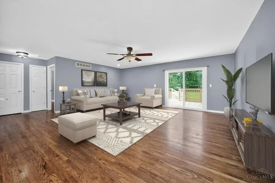 1331 Cathy, Amelia, OH 45102 - #3