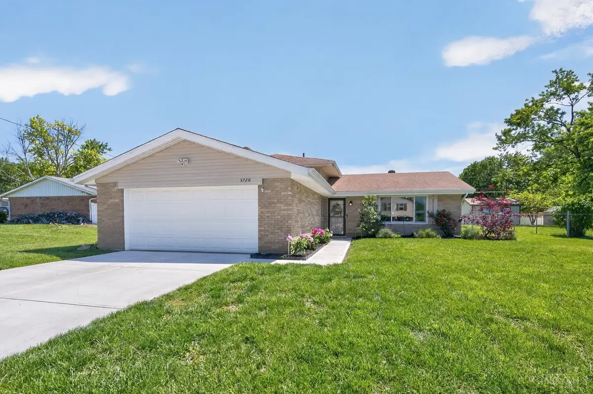 5720 Lake Huron Drive, Fairfield, OH 45014 - #1