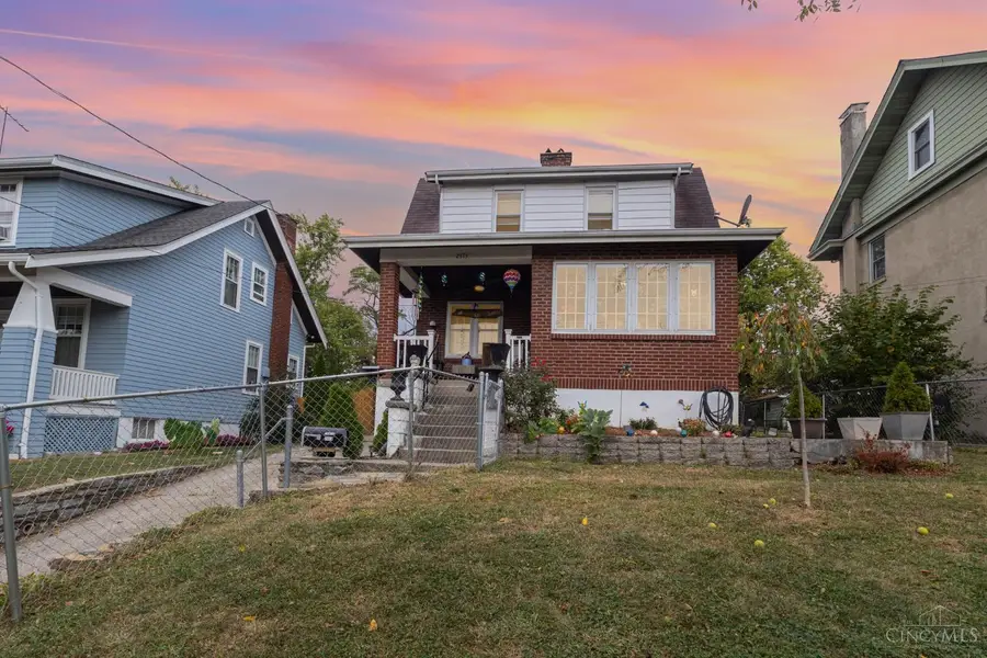 2473 Wahl Terrace, Cincinnati, OH 45211 - #2
