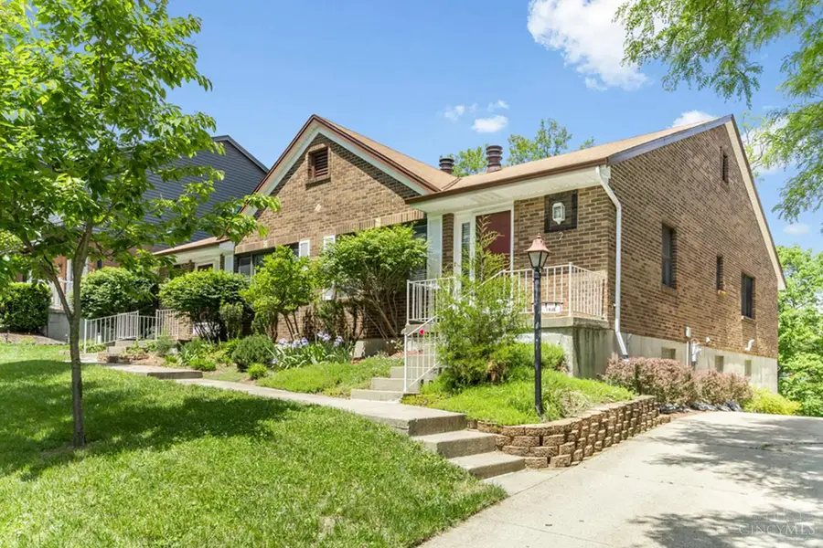 1813 Tuxworth Avenue #1 (9), Cincinnati, OH 45238 - #2