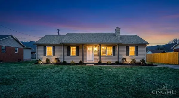 9 Cherokee Drive, Hamilton, OH 45013