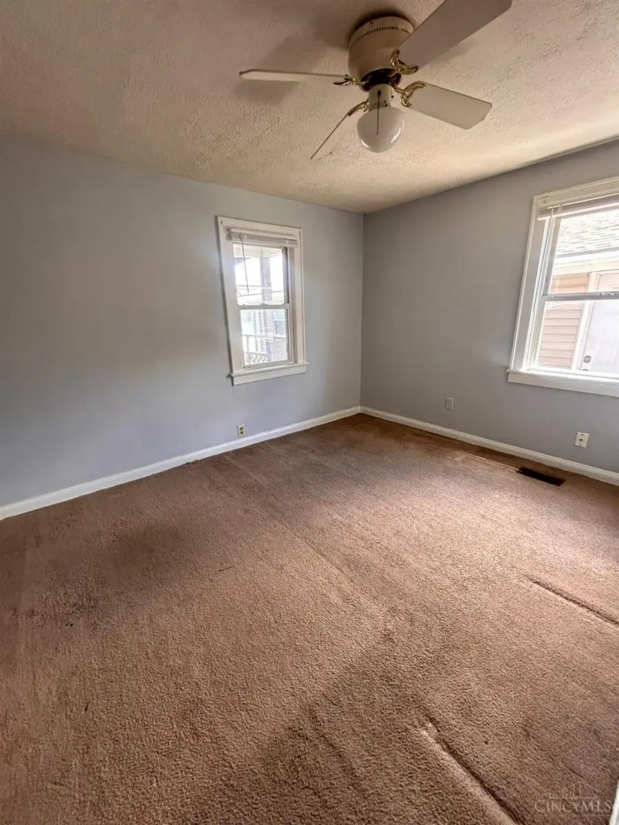 1228 Azel Avenue, Hamilton, OH 45013 - #3