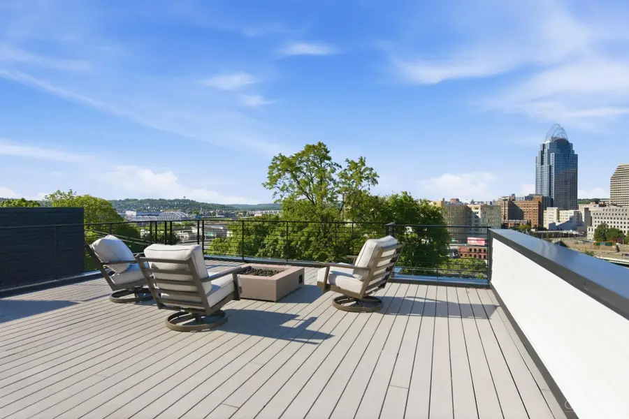 404 Baum Street, Cincinnati, OH 45202 - #2