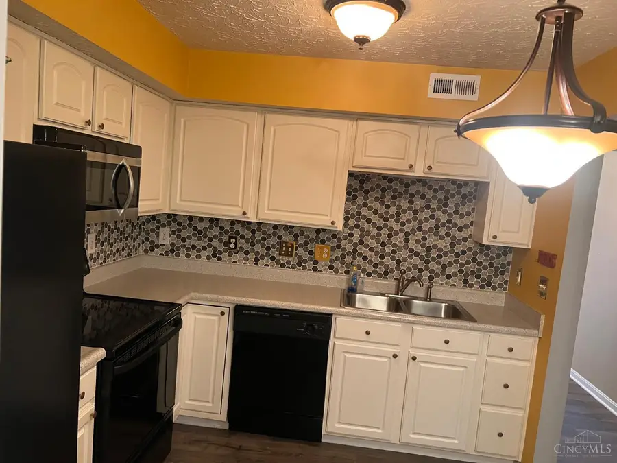 101 Ledgerwoods, Amelia, OH 45102 - #2