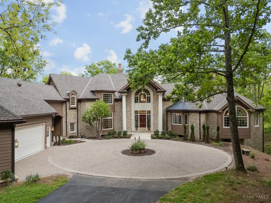 8690 Hopewell Road, The Village Of Indian Hill, OH 45242 - #2