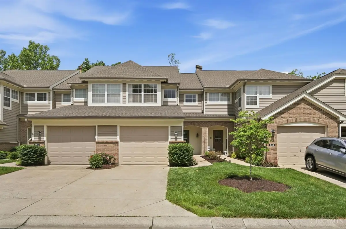 764 Southmeadow Circle, Finneytown, OH 45231 - #1