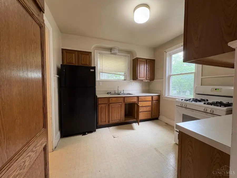 1083 Benz Avenue, Cincinnati, OH 45238 - #3